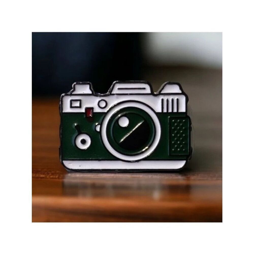 3/20 Vintage Camera Enamel Pin